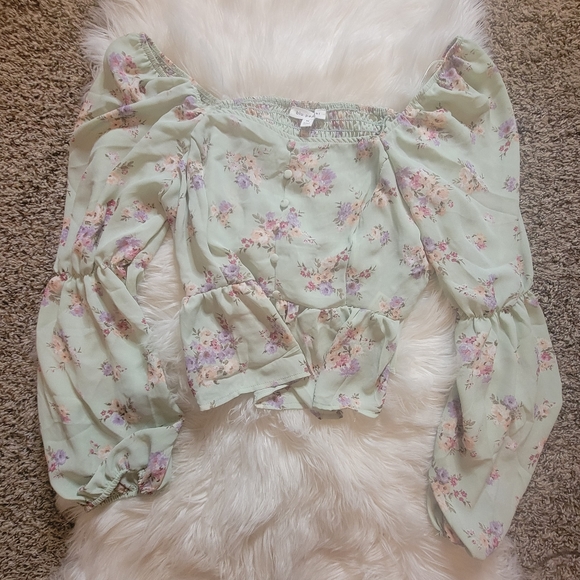 Blu Pepper Peasant Blouse - Picture 2 of 3